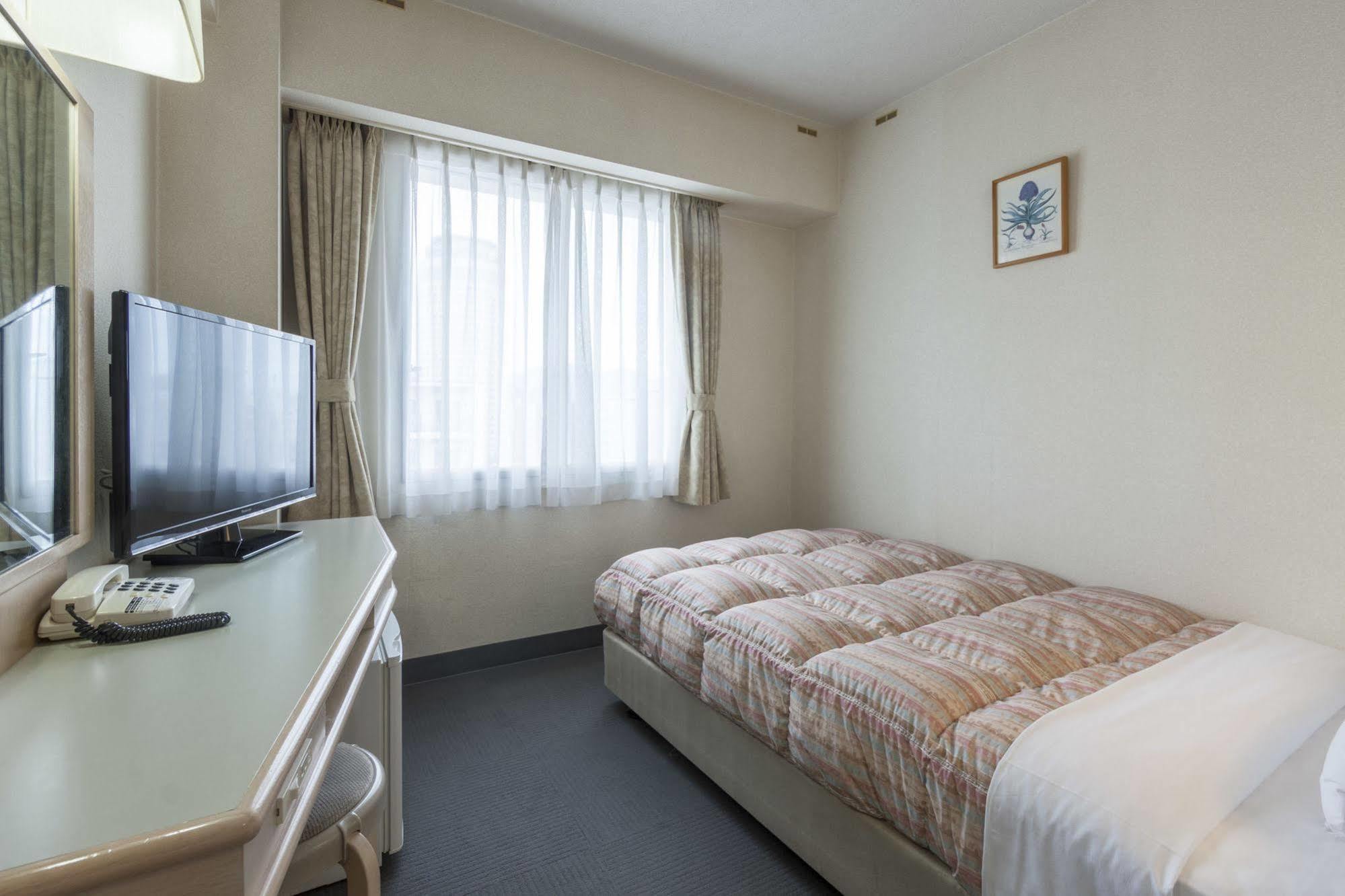 Comfort Hotel Sapporo Exterior foto